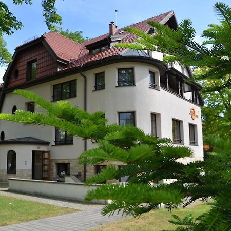 Jasny Dwor Hotell Polanica-Zdrój Exteriör bild