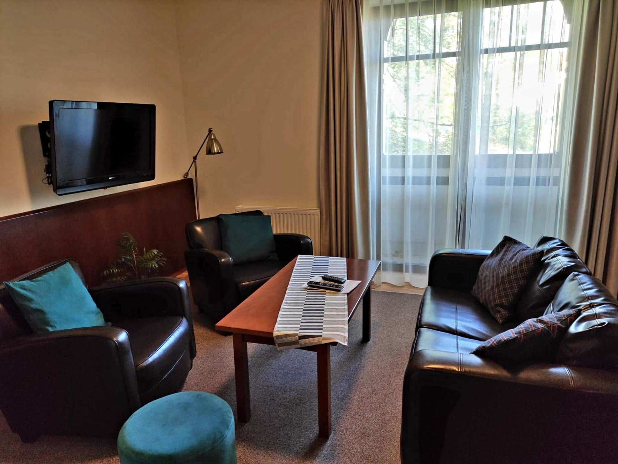 Jasny Dwor Hotell Polanica-Zdrój Exteriör bild