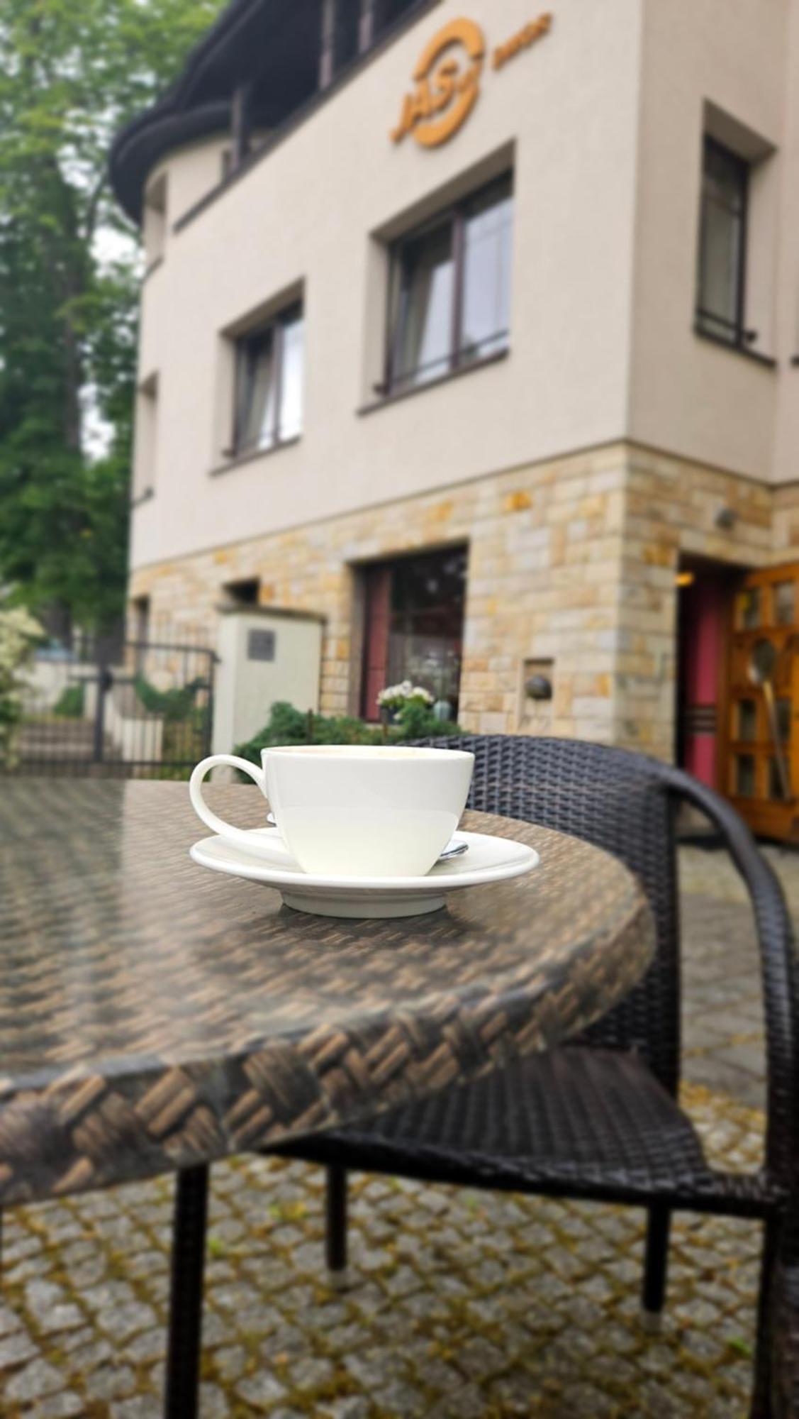 Jasny Dwor Hotell Polanica-Zdrój Exteriör bild