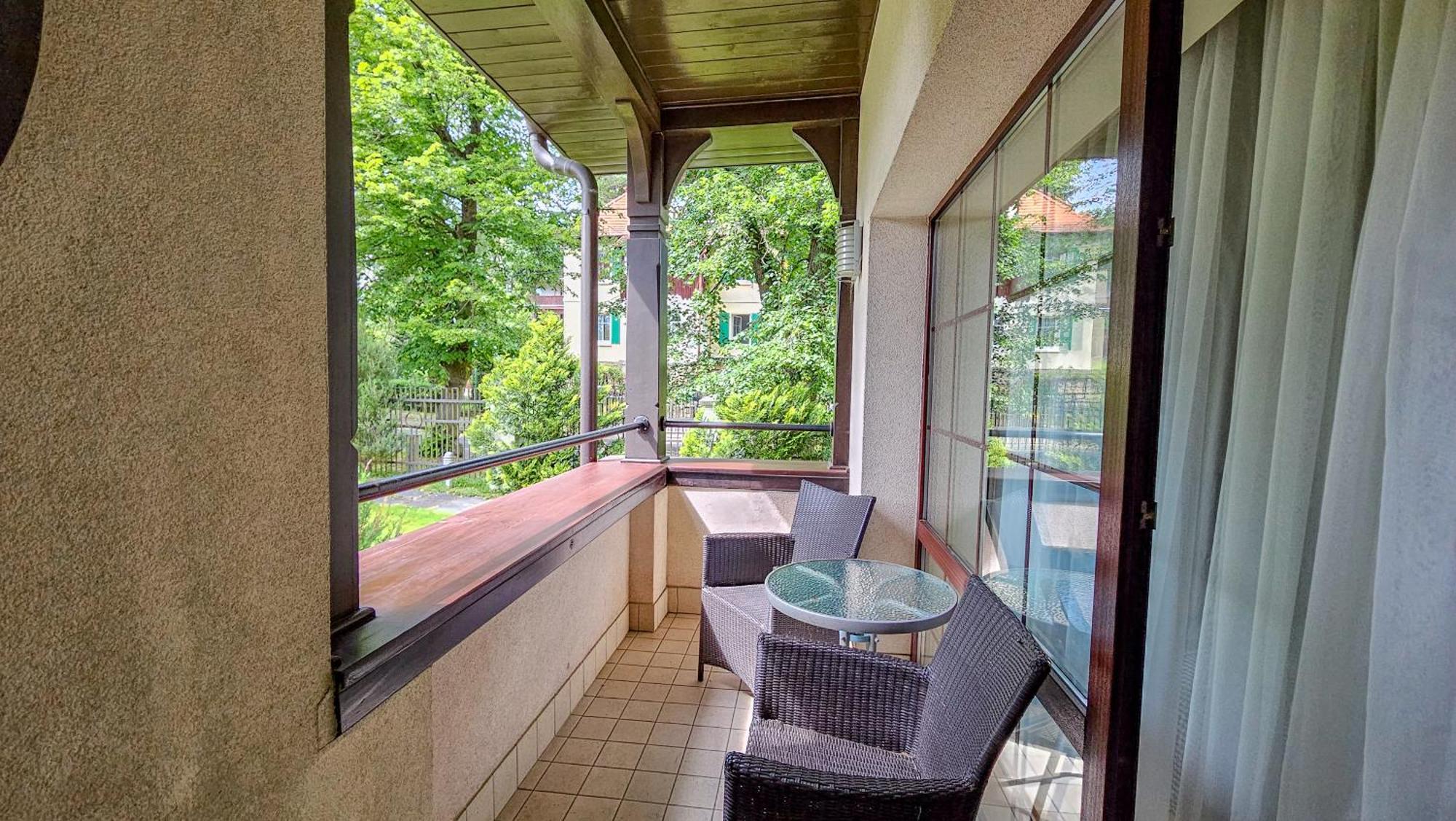 Jasny Dwor Hotell Polanica-Zdrój Exteriör bild