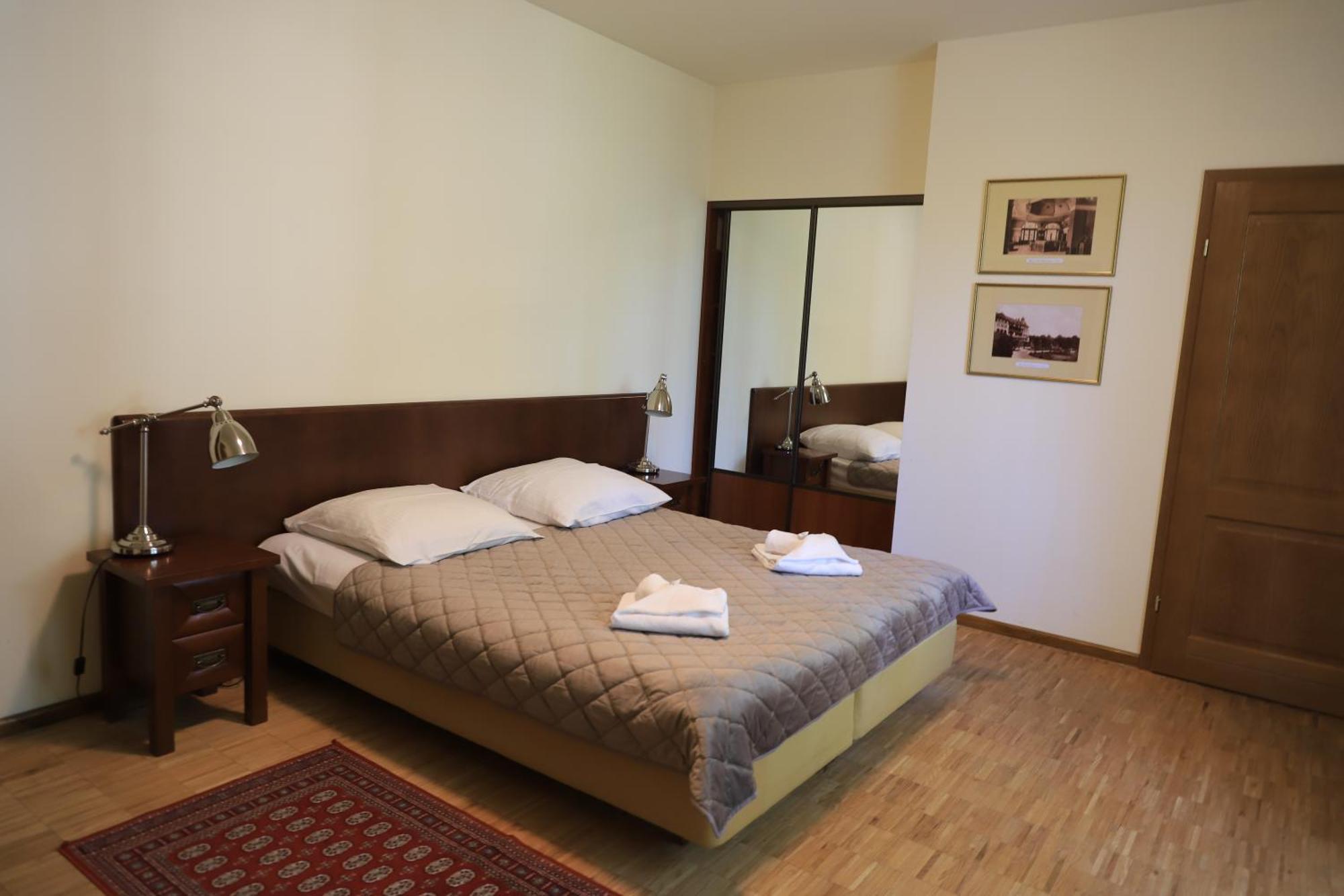 Jasny Dwor Hotell Polanica-Zdrój Exteriör bild