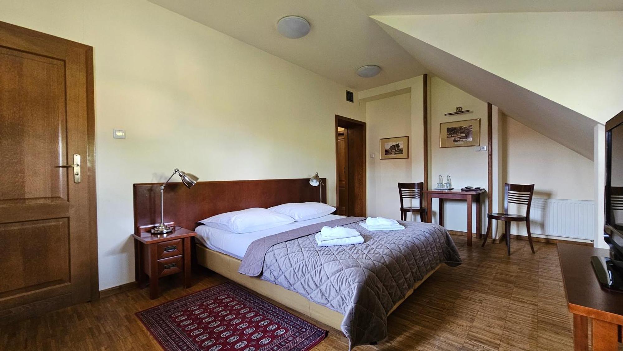 Jasny Dwor Hotell Polanica-Zdrój Exteriör bild