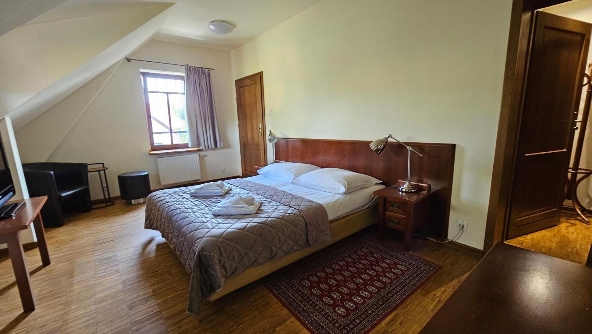Jasny Dwor Hotell Polanica-Zdrój Exteriör bild
