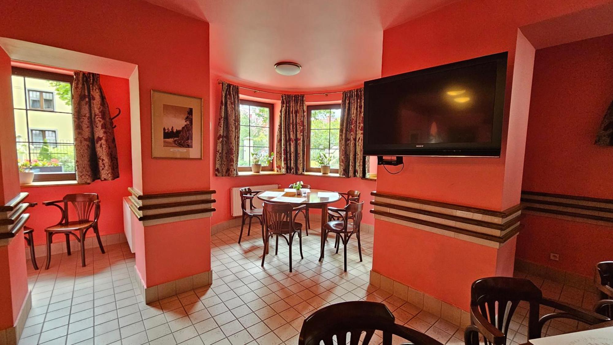 Jasny Dwor Hotell Polanica-Zdrój Exteriör bild